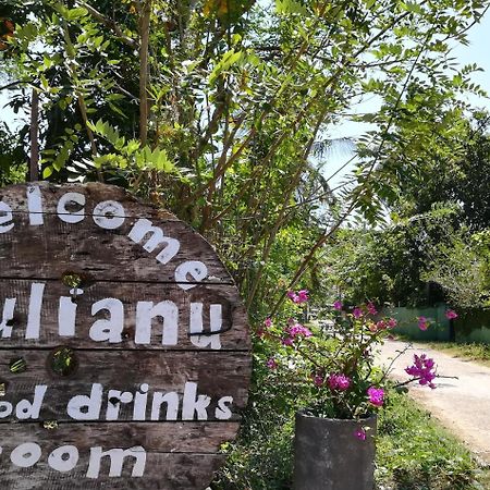 Julianu Hotel Tangalle Kültér fotó