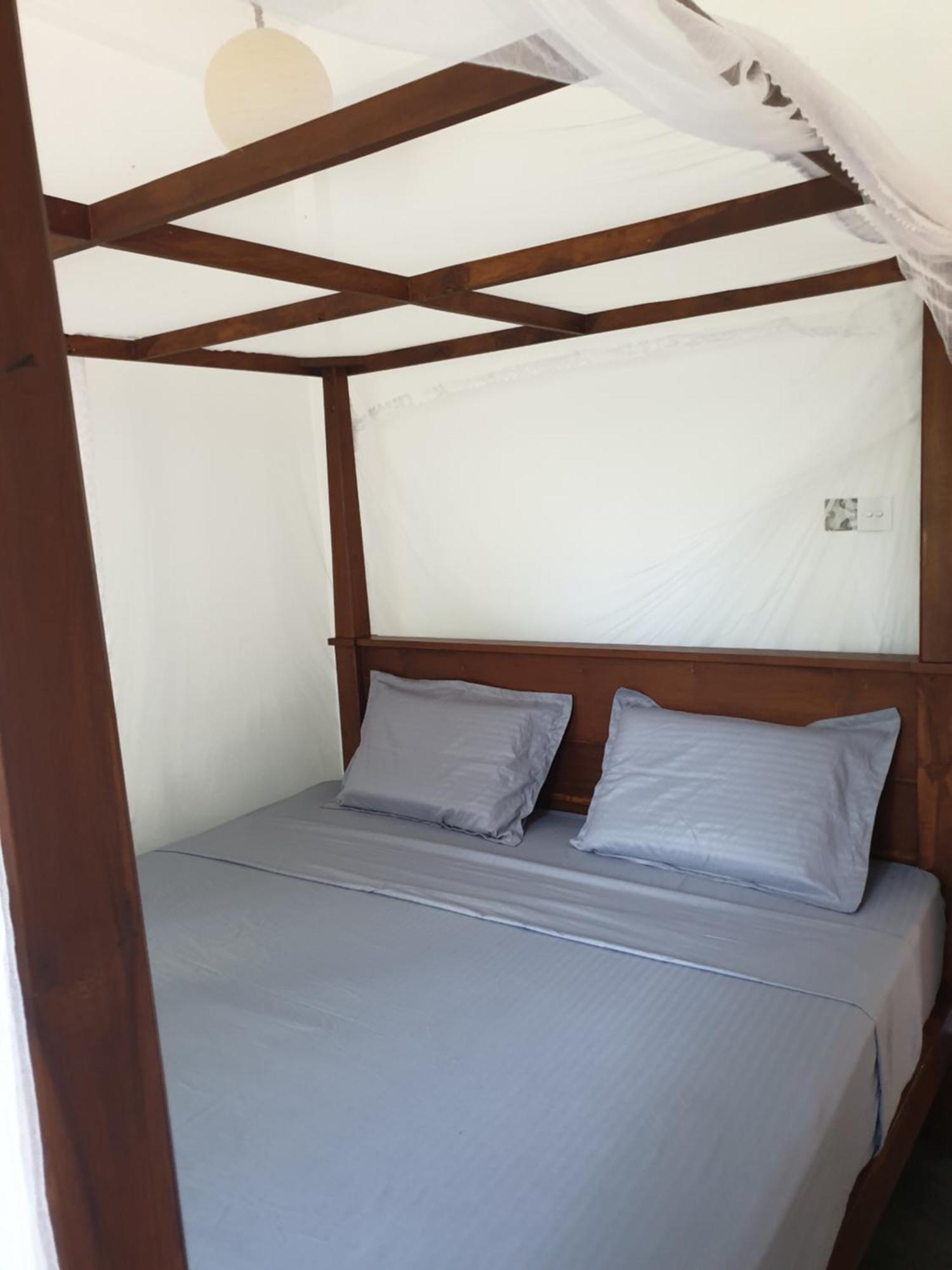 Julianu Hotel Tangalle Kültér fotó